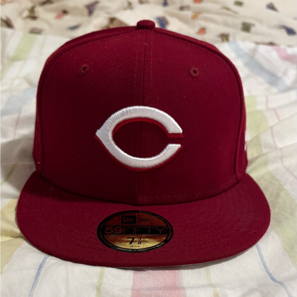 Cincinnati Reds Fitted Hat